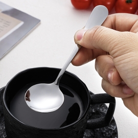Stainless steel thickened spoon