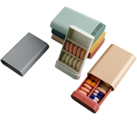 7-Day Portable Pill Organizer