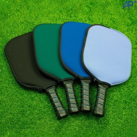 Portable Golf Tee Pouch with Waist Clip